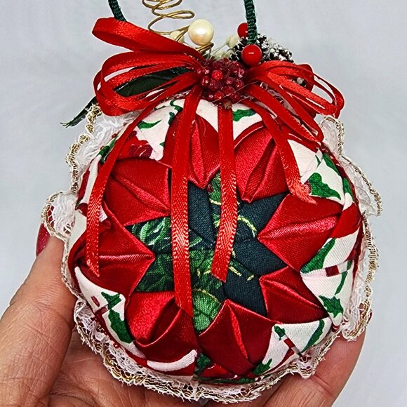Vintage Handmade Folded Cloth Red Green White Lace Christmas Holiday Ornament - Picture 3 of 8
